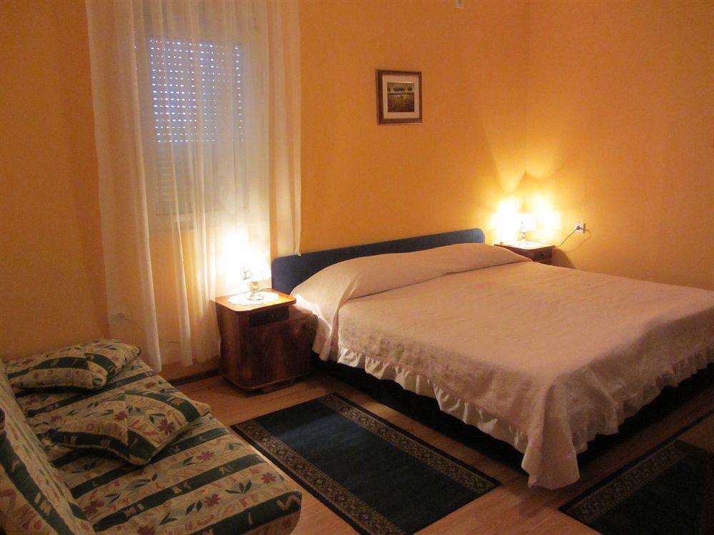 Villa Vilma Sukosan Bagian luar foto