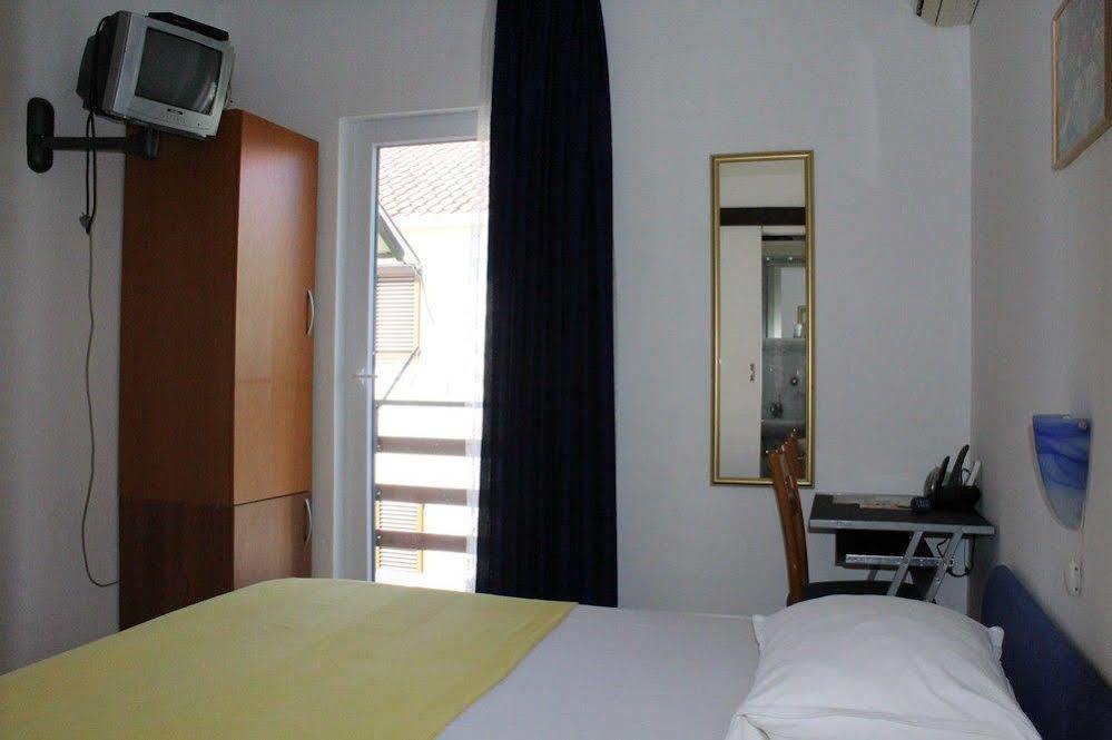 Villa Vilma Sukosan Bagian luar foto